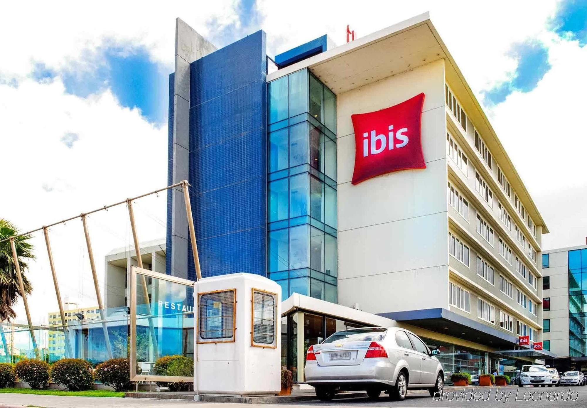 Ibis Montevideo Rambla Hotel Exterior photo