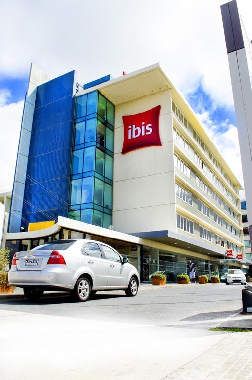 Ibis Montevideo Rambla Hotel Exterior photo